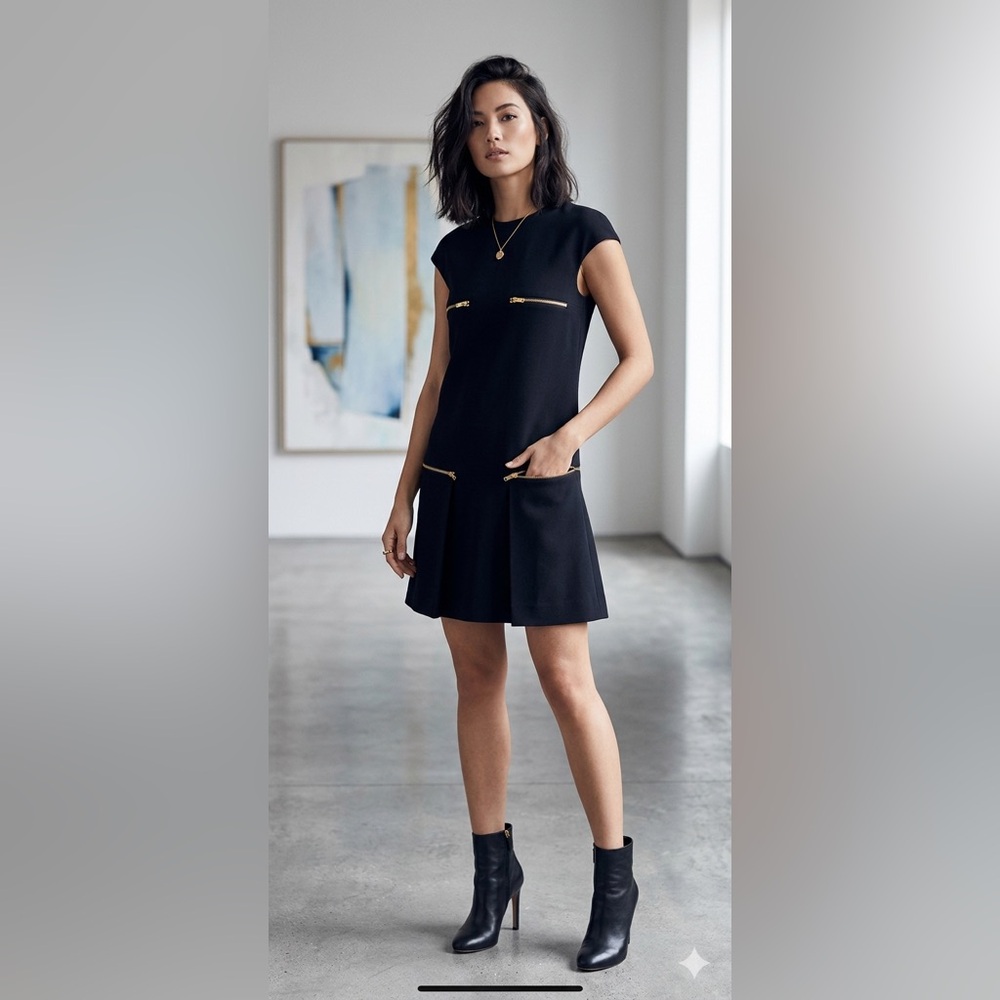 Stella Mccartney Mini Gisella Zipper Detail Dress in Black Crepe 36
